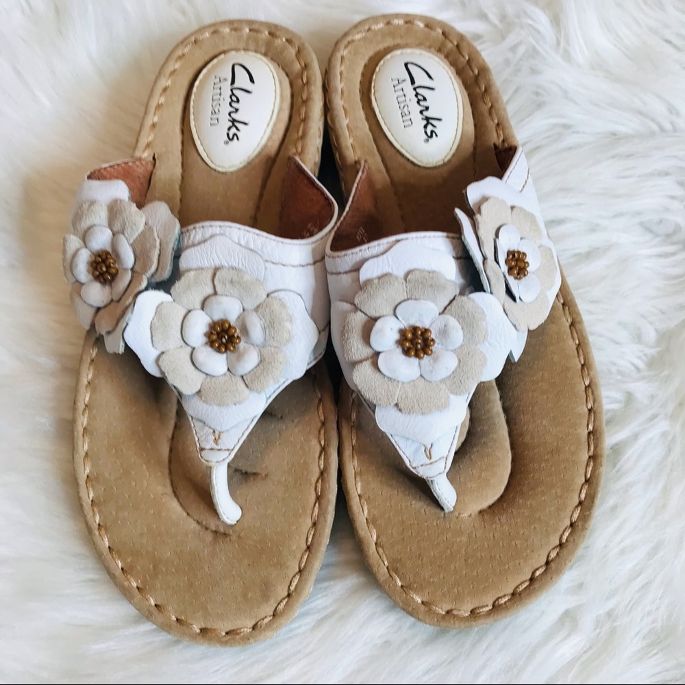 Women's Clarks Artisan Sandals Size 6